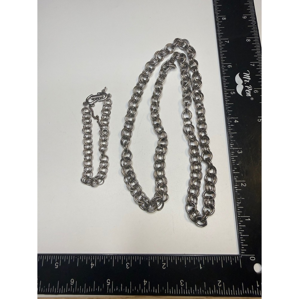 Silver Tone Chunky Double Link Chain Necklace and Bracelet Set Textured Clasp